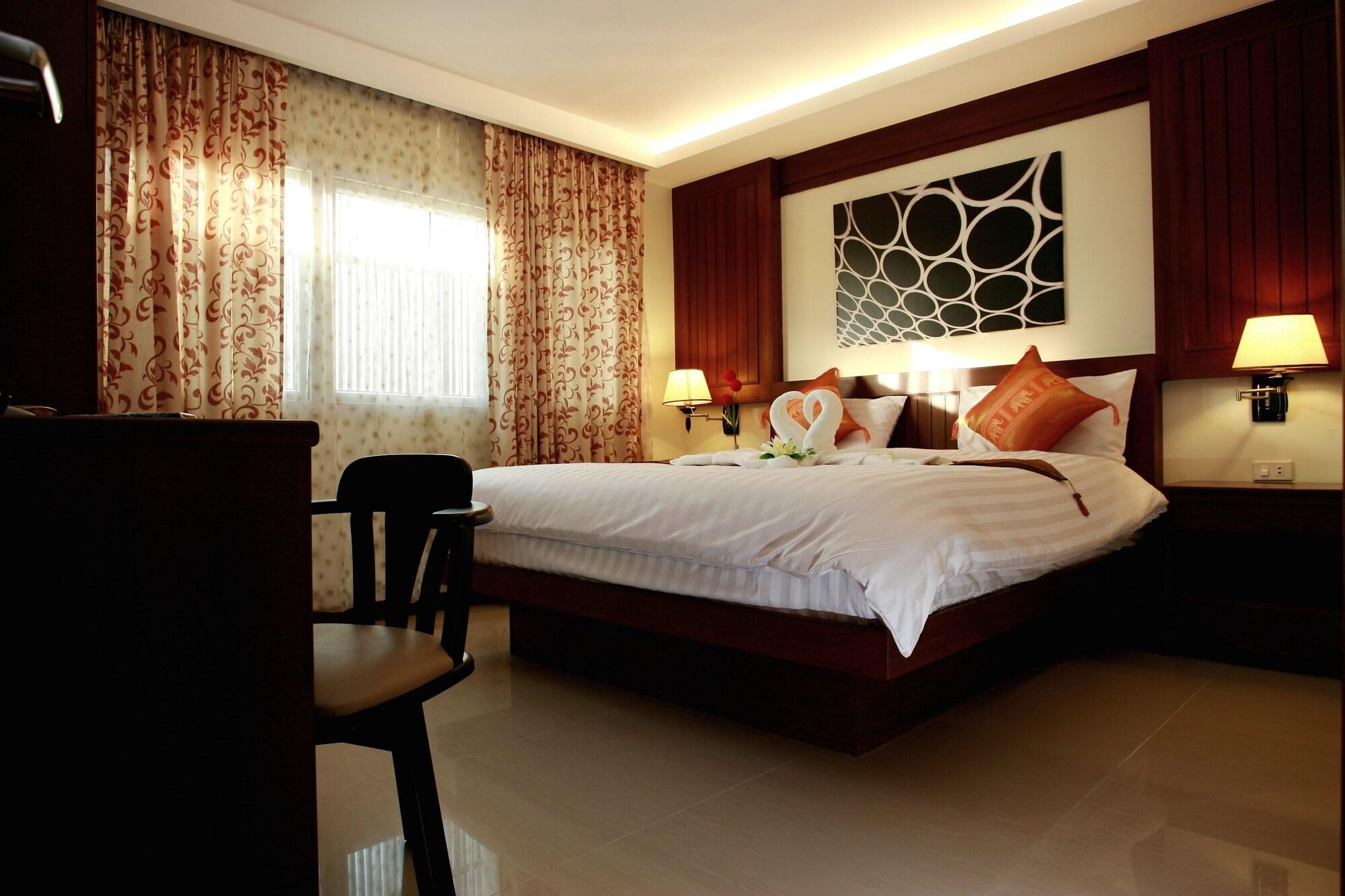 Patong Terrace Boutique Hotel Dış mekan fotoğraf