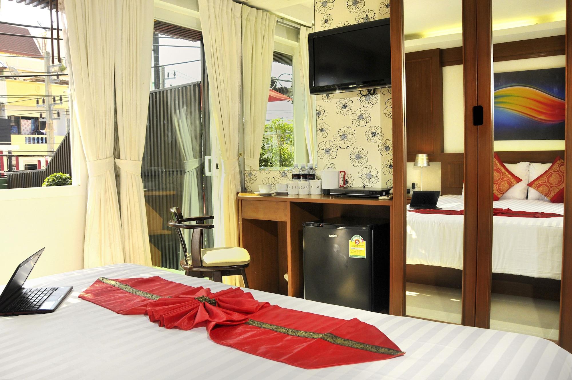 Patong Terrace Boutique Hotel Dış mekan fotoğraf