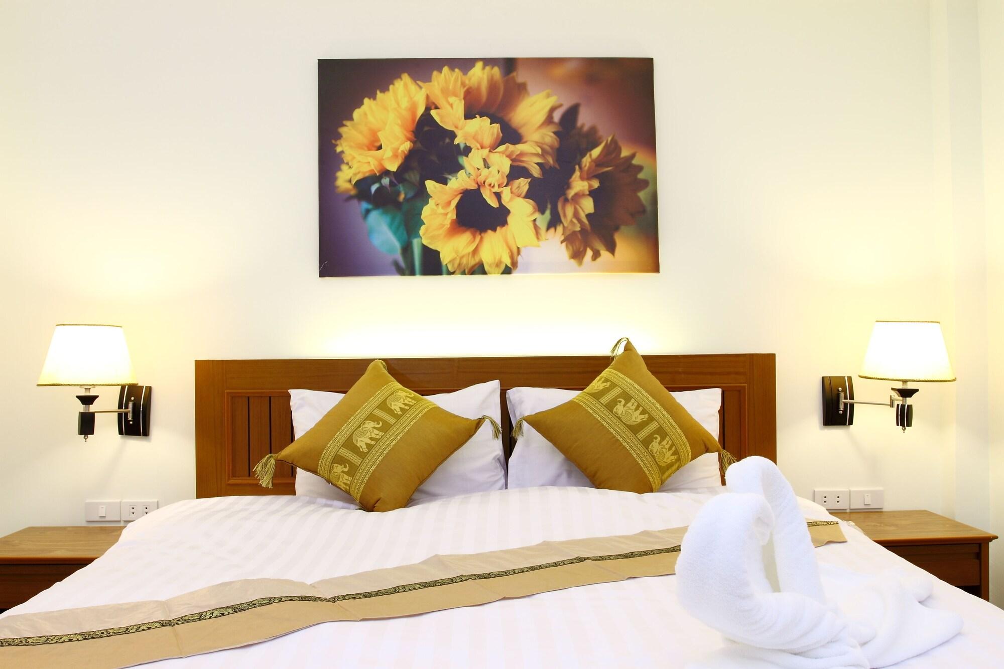 Patong Terrace Boutique Hotel Dış mekan fotoğraf
