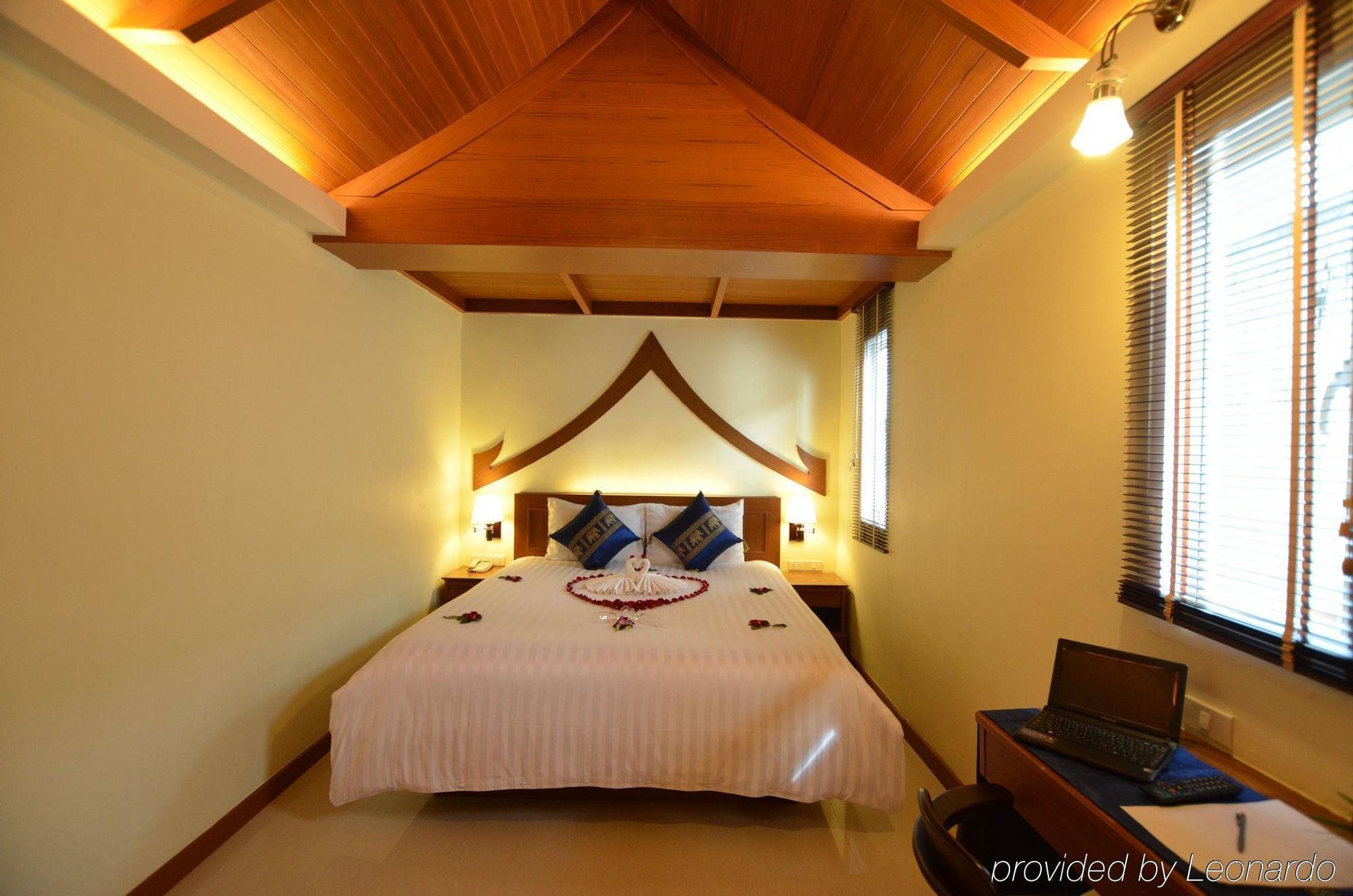 Patong Terrace Boutique Hotel Oda fotoğraf